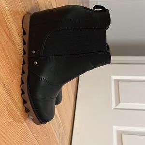 Brand new black wedge running shoe boots